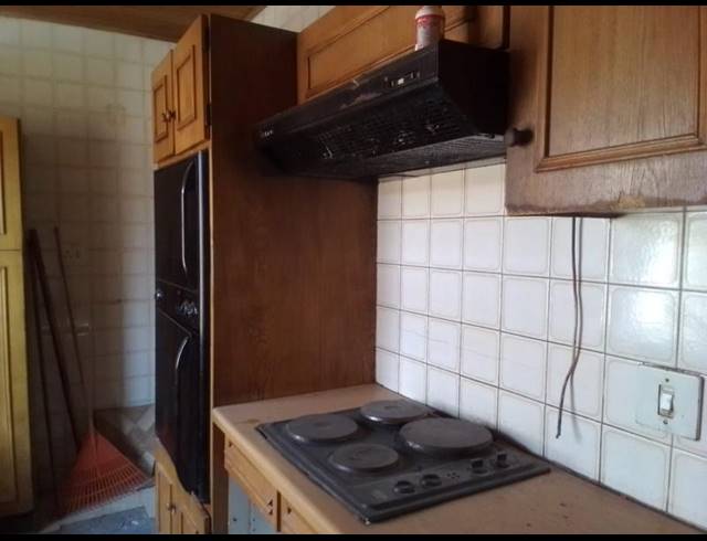 3 BEDROOM HOUSE FOR SALE IN SOUTH HILLS